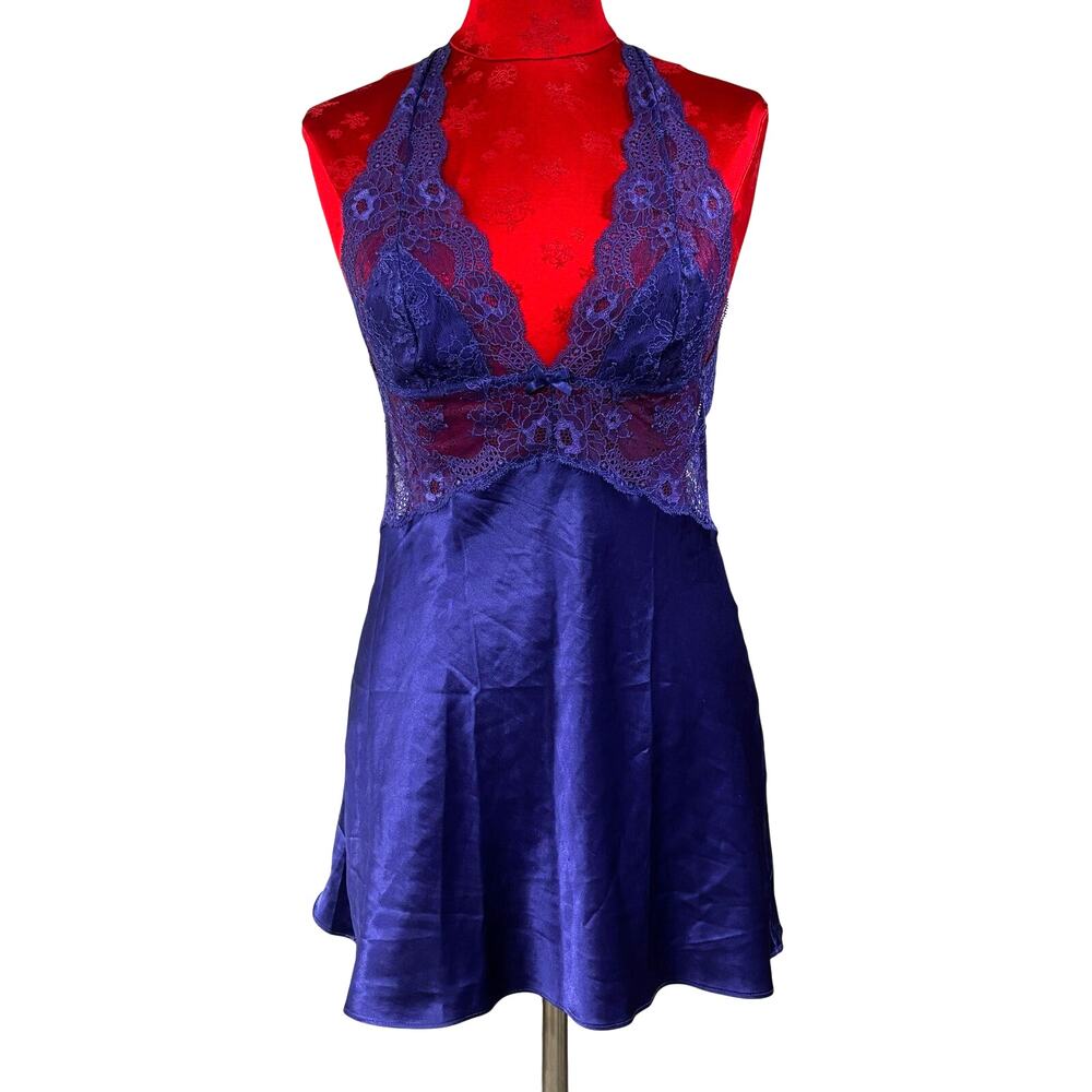 Victoria's Secret PURPLE nightie sexy size S/P lace & satin backless strappy